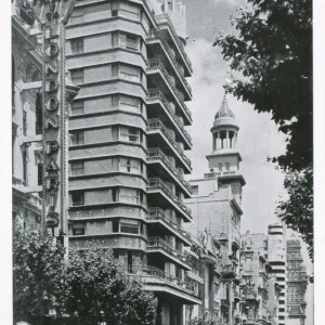 Montevideo, Uruguay, Avenida 18 de Julio