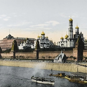 Moscow / Kremlin / River
