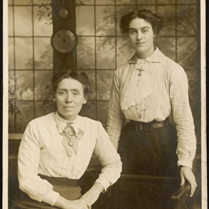 Mother / Daughter 1902