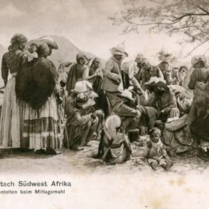 Namibia - Khoikhoi at Dinner