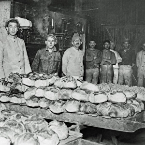 Newly baked bread for soldiers, Western Front, WW1
