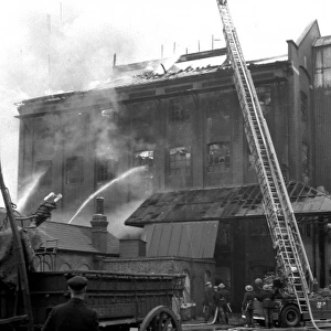 NFS (London Region) blaze at Bricklayers Arms, WW2