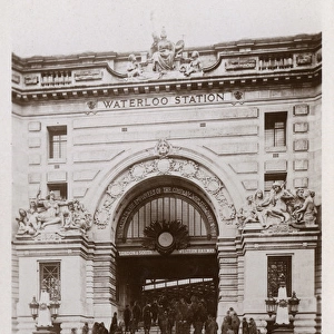 Northern entrance to Waterloo Station - Memorial Arch