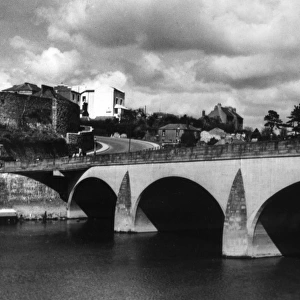 Old Carmarthen Bridge