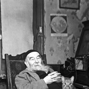 Old man with cat, Paris