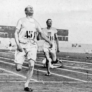 Olympic 400m race finish 1924, Eric Liddell