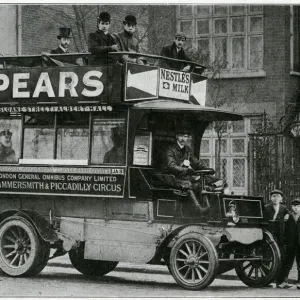 Omnibus on the road 1905