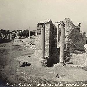 Ostia, Italy, Frigidarium of Terme del Foro (Forum Baths)