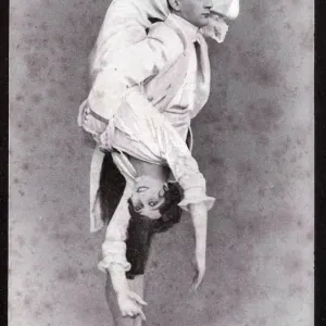 Oy Ra and Dorma Leigh, in The Girl on the Film, London Oy Ra and Dorma Leigh, in The Girl on the Film, London