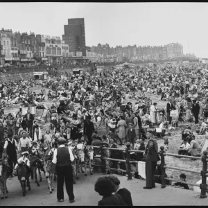 Margate Beach Scene Print Margate Beach Scene Print