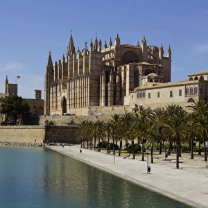 Palma - Cathedral Sa Seu, Almudaina Palace, Bishop Palace