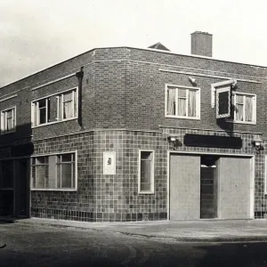 Photograph of Blade Bone PH, Bethnal Green, London Photograph of Blade Bone PH, Bethnal Green, London