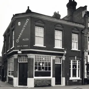 Photograph of Bricklayers Arms, Beckenham, Greater London Photograph of Bricklayers Arms, Beckenham, Greater London