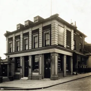 Photograph of Bridge House Tavern, Penge, London Photograph of Bridge House Tavern, Penge, London