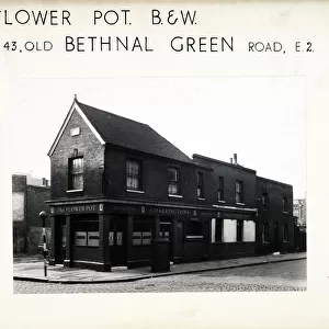 Photograph of Flower Pot PH, Bethnal Green, London