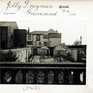 Photograph of Jolly Drayman PH, Gravesend, Kent