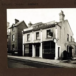 Photograph of Railway Tavern, New Barnet, Greater London