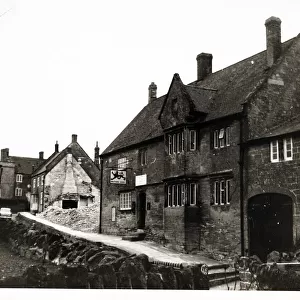 Photograph of Red Lion Inn, Martock, Somerset