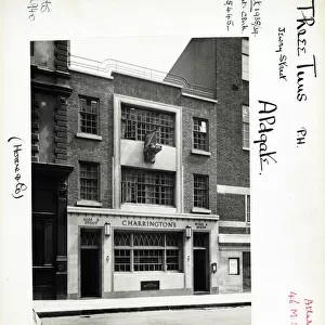 Photograph of Three Tuns PH, Aldgate, London