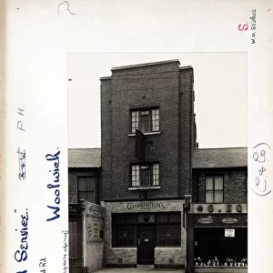 Photograph of United Service PH, Woolwich, London