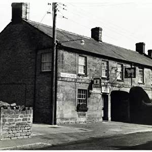 Photograph of White Horse Inn, Martock, Somerset
