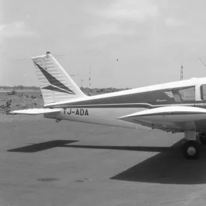 Piper PA-28 Cherokee B TJ-ADA