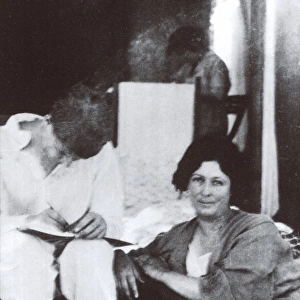 The poet Sergei Esenin and his wife the dancer Isadora Dunca