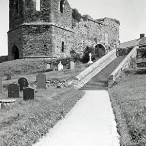 Porth-y-Twr gatehouse and bell tower, St David s, Wales