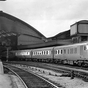 Pullman train at Bristol Temple Meads station