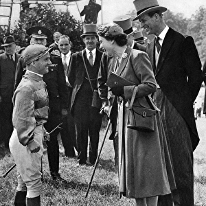 Queen Elizabeth II meets Gordon Richards at the Derby