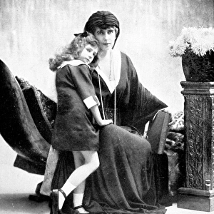 Queen Marie of Romania with her daughter Ileana