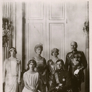 Queen Mary, Princess Alice & Earl of Athlone and others