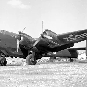 RAF - Handley Page Halifax C. III RG842