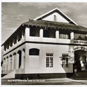 Railway Station, Dar es Salaam, Tanzania. Date: circa 1940s