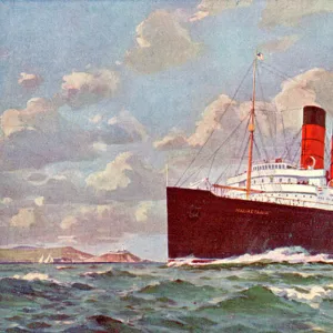 RMS Mauretania steamship, a Cunard liner, at sea