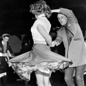 50s online dance outfit