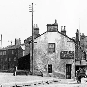Rodley Station Road early 1900s