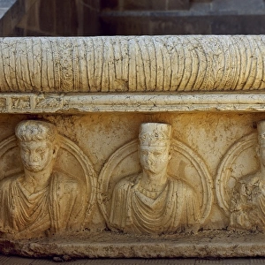 Roman art. Syria. Portraits. Relief. Gardens of Palmyra Arch