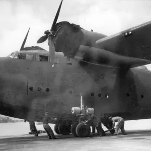 Saro S36 Lerwick on Columbine apron late 1939