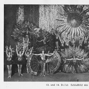 A scene from James Kleins Zieh Dich Aus, Komische Oper, Berlin, 1928 Date: 1928