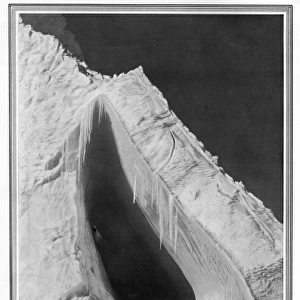 Scott Polar Expedition 1910 - 1912 - glacial cave