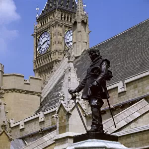 Statue of Oliver Cromwell outside Houses of Parliament
