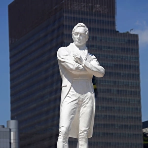 Statue of Sir Thomas Stamford Raffles in Singapore