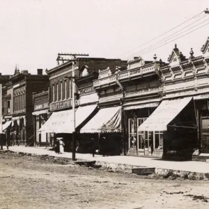 Street of shops in Osceola, Iowa, USA