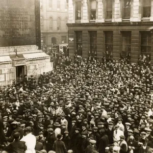 Suffragettes capture The Monument, London