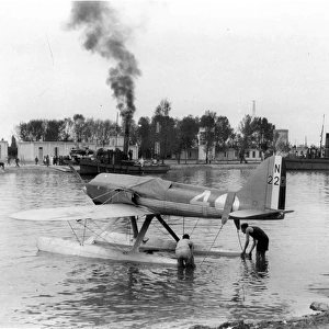 Supermarine S5 N220 is launched at Venice