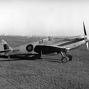 Supermarine Spitfire VII MD124