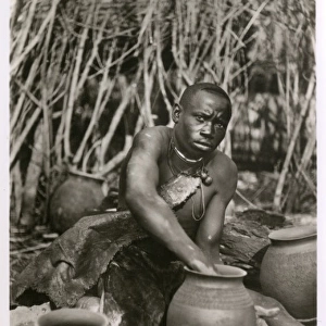 Tanzania - Native Potter, Kigoma
