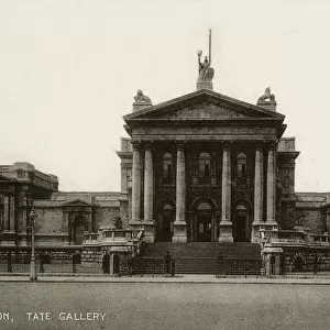 Tate Britain - Art Gallery - Millbank, London