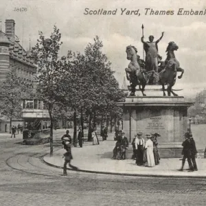 Thames Embankment - Old Scotland Yard and Boudicca Statue